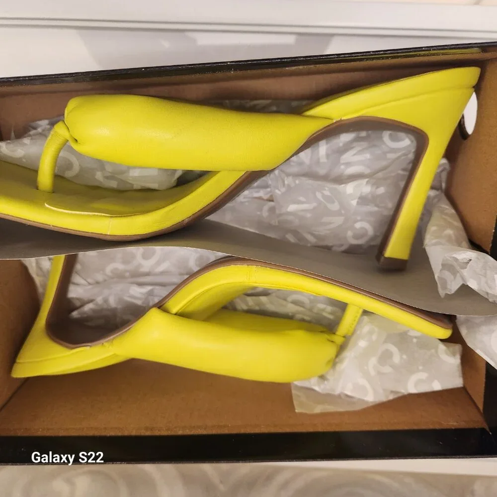 INC International Concepts Yellow Sandals - Picture 10 of 12